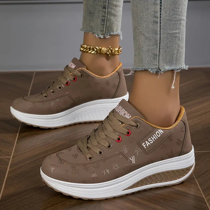 Stilvolle & bequeme Damen Plattform-Sneaker, der perfekte Freizeitschuh für den Alltag.