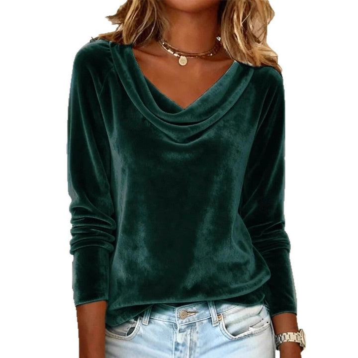 Moderner Damen Wasserfall-Pullover, langärmlig, in bequemer Passform für stilvolle Herbstoutfits.
