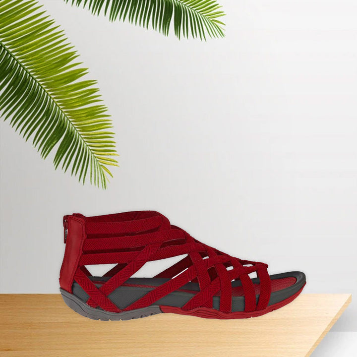 Komfortable schwarze Damen Römersandalen. Flache Sommersandalen, ideal für Urlaub und lange Spaziergänge.