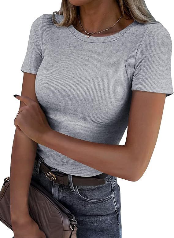Damen Rippoberteil Langarm, eng anliegend. Modernes Basic für stilvolle Outfits im Herbst.