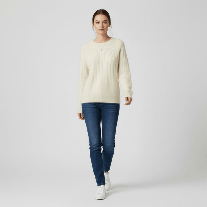 Warmer Damen Strickpullover, gerippt, mit langen Ärmeln, ideal für kalte Wintertage.
