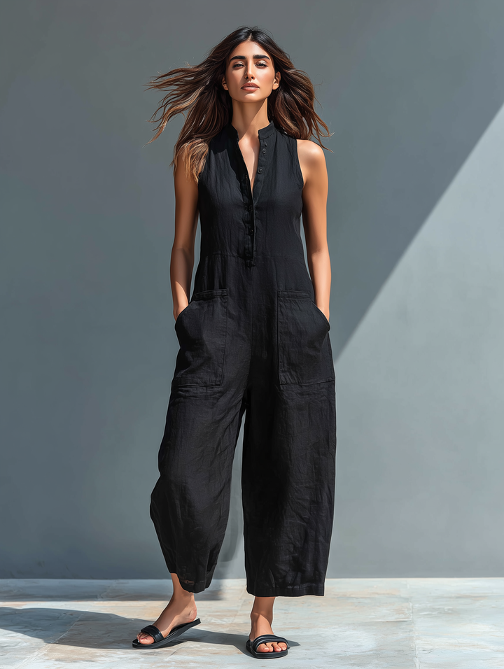 Eleganter Damen Sommer Jumpsuit mit fließendem Stoff, bequem und vielseitig kombinierbar.