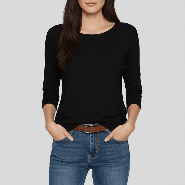 Klassisches Damenshirt mit Rundhals & 3/4 Ärmeln; vielseitiges Basic für Damenbekleidung.