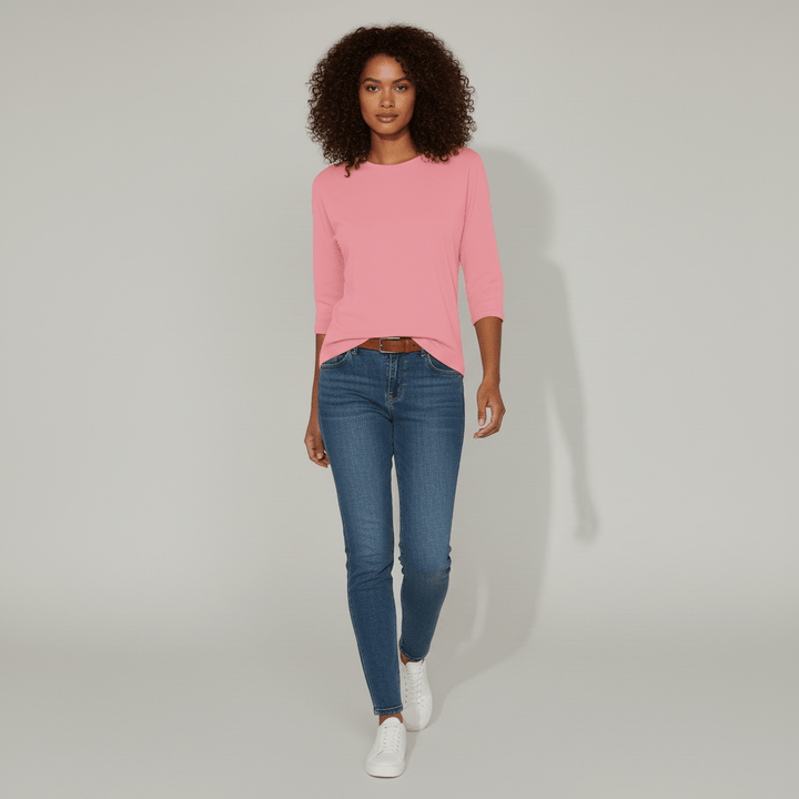 Schickes Damen-Basic-Oberteil mit Rundhals und Dreiviertelärmeln; klassisch und bequem.