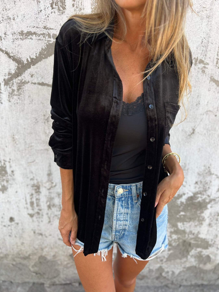 Damen Langarm Samtbluse, vielseitig, zeitlos & komfortabel.