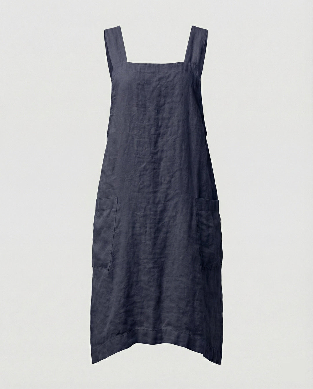 Stilvolles Damen Schürzenkleid als moderne Küchenschürze mit praktischen Taschen.