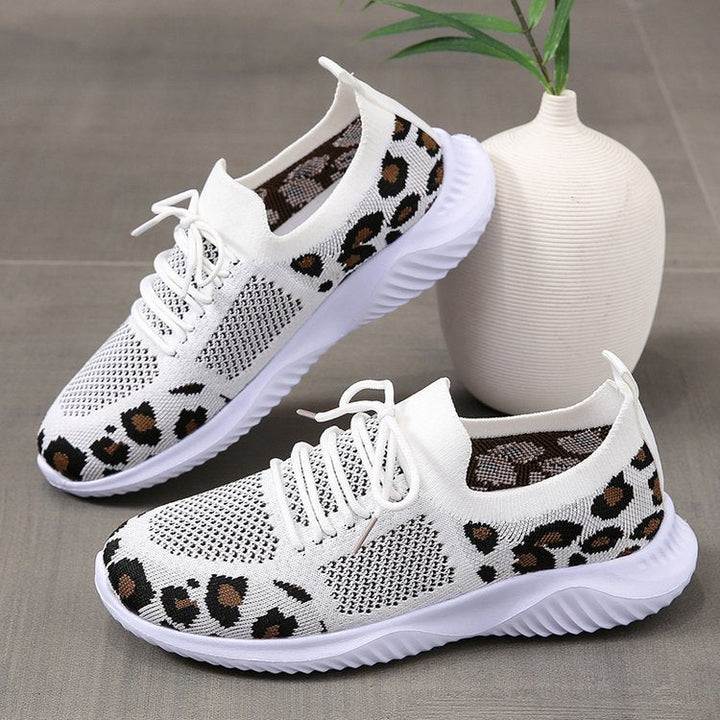 Rückansicht Damen Leopardenmuster-Sneaker, komfortable Alltagsschuhe für Sommer & Herbst.