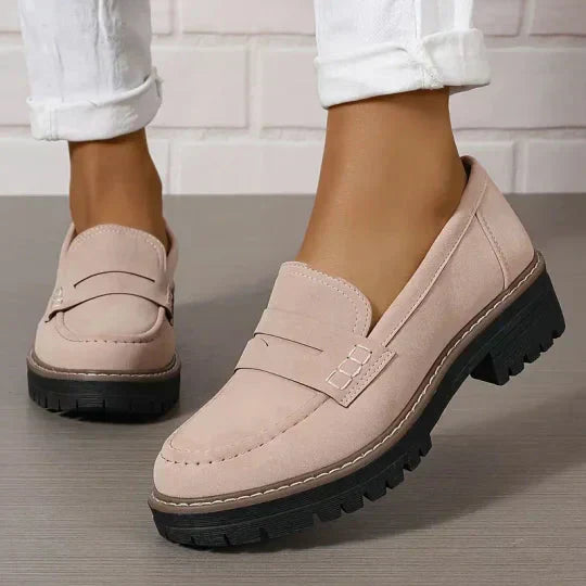 Stilvolle Damen Business Loafer 'Paige' mit bequemem Blockabsatz für einen eleganten Auftritt.