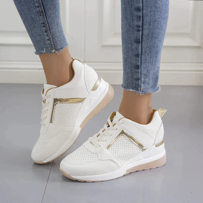 Komfortable Damen Leichtschuhe: Rutschfeste und atmungsaktive Sneakers, die optimalen Halt und Leichtigkeit bieten.