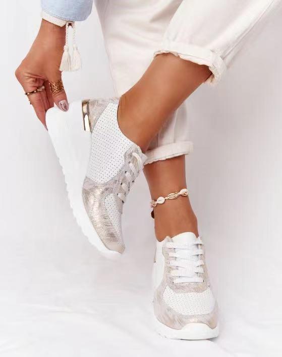 Bequeme Damen Alltagsschuhe: Leichte und atmungsaktive Sneakers für Frauen, die den ganzen Tag Komfort bieten.