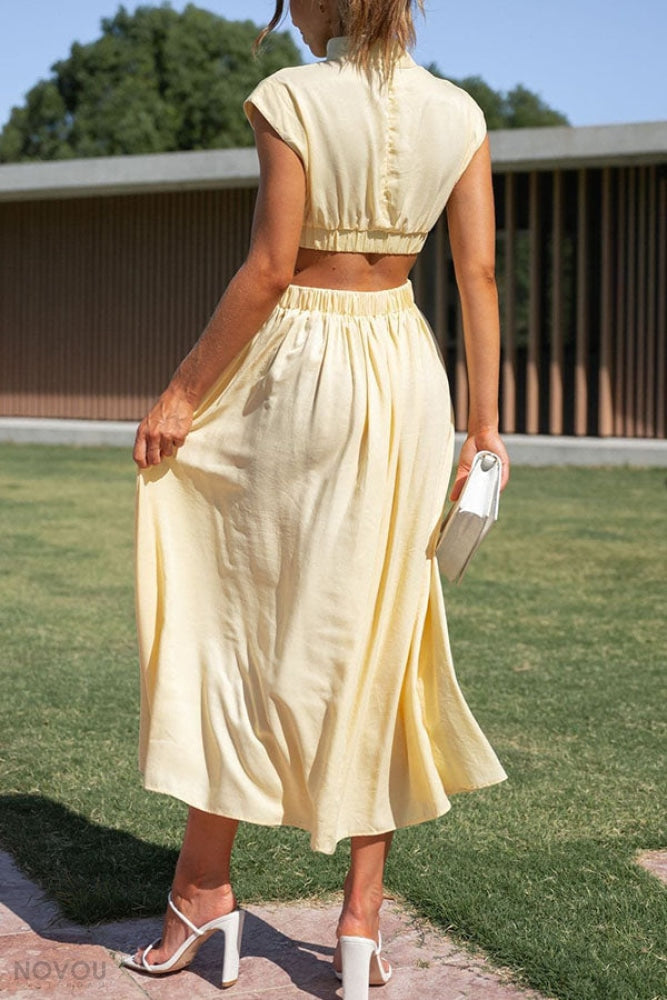 Damen Abend Midi-Kleid, ärmellos. Figurbetont mit Rollkragen und elegantem Taillen-Cut-Out Design.