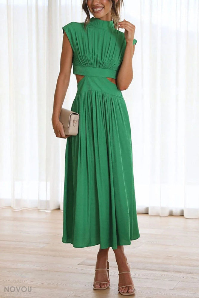 Schickes Damen Sommer Midi-Kleid. Figurbetont mit Rollkragen und trendigem Taillen-Cut-Out-Detail.