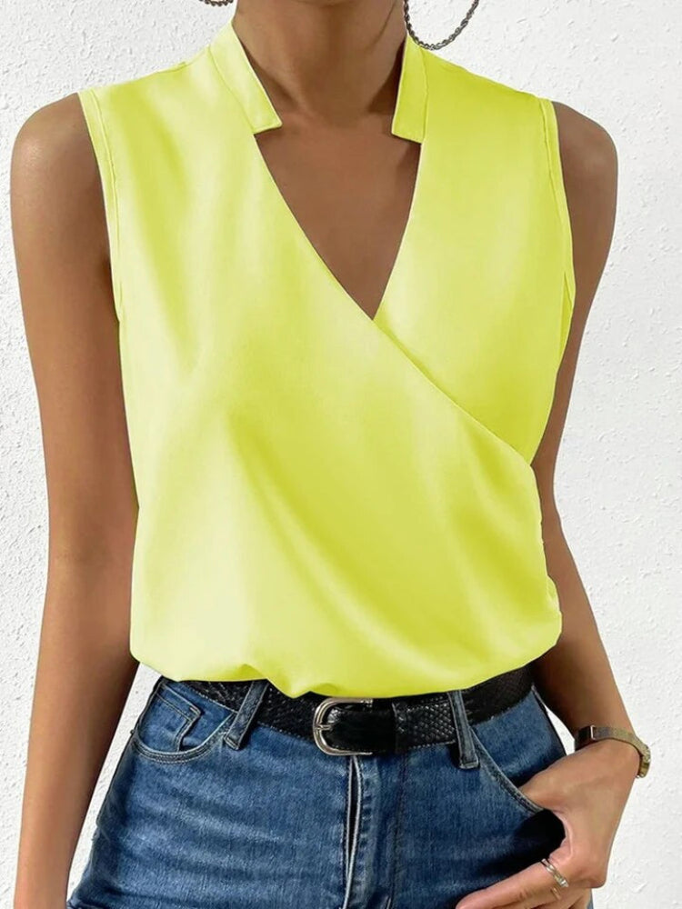 Luftiges Damen Sommer Top mit fröhlichem Blumenmuster, ärmellos und atmungsaktiv. Ideal für Strand, Urlaub und heiße Tage.