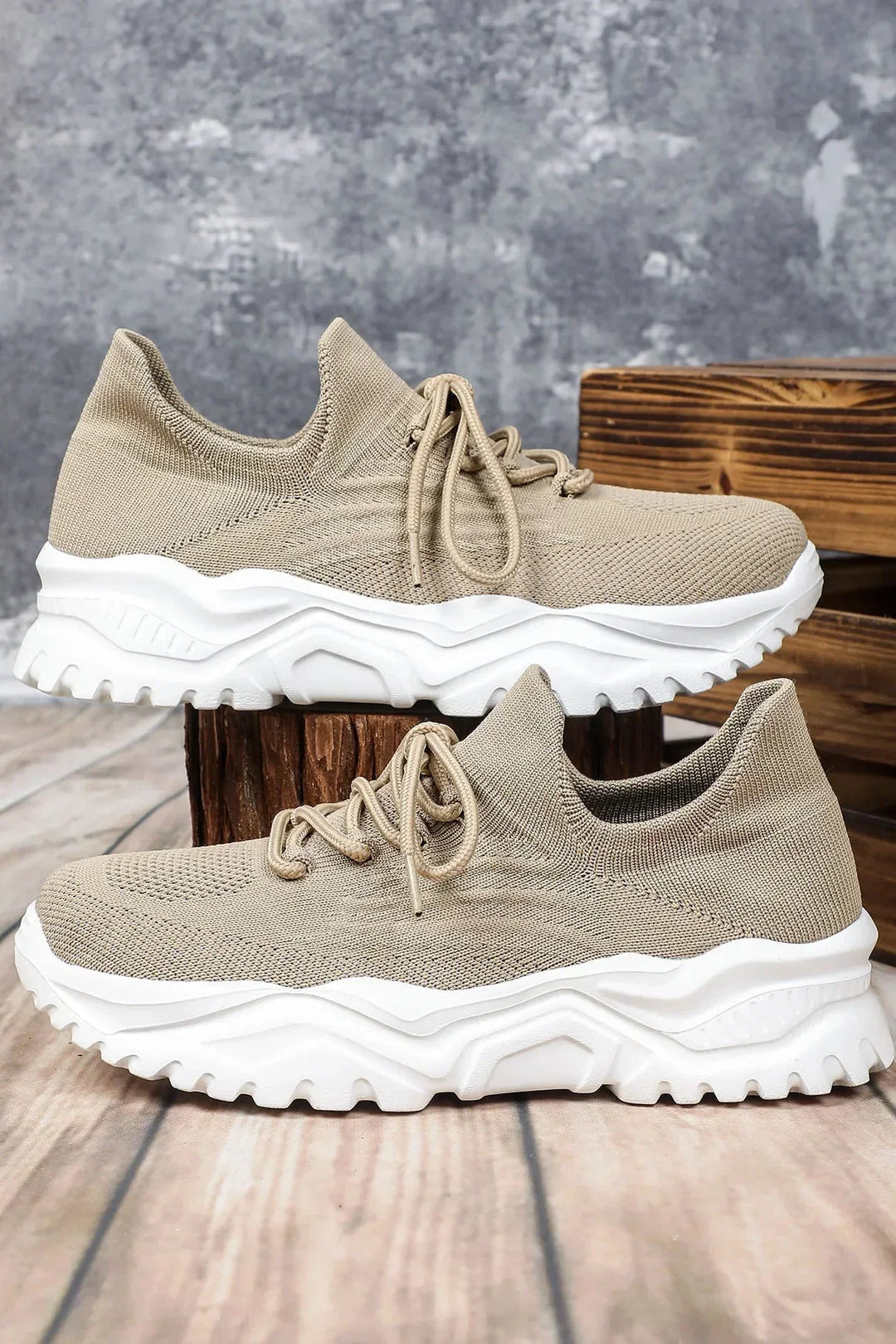 Stylischer Damen Bequemschuh Abbey, leichter Freizeitschuh, ideal für aktive Frauen.