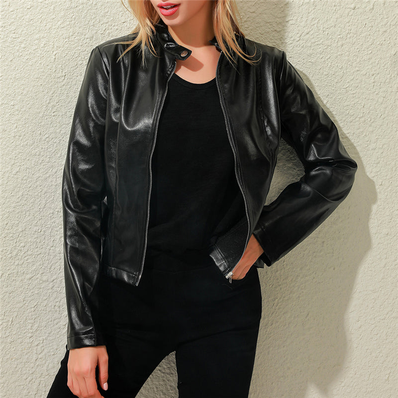 Damen Stehkragen Jacke: Komplettiert jedes Outfit. Eleganter Stil, Komfort für vielseitige Herbst-Winter-Looks.