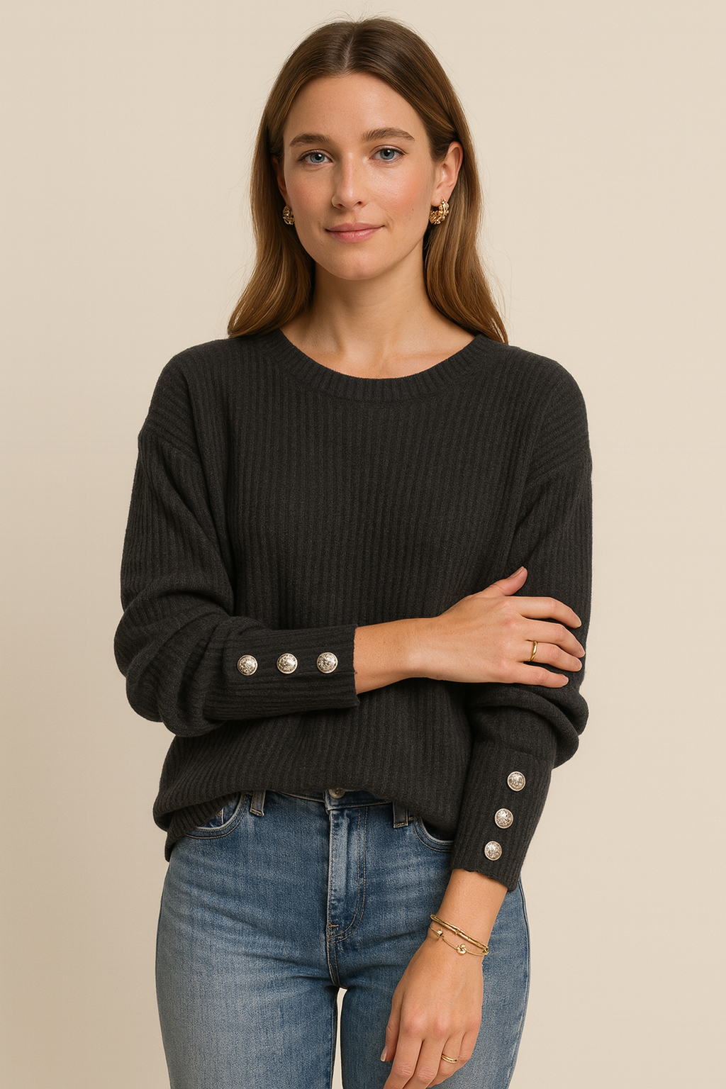 Kuscheliger Damen Rundhals-Strickpullover, locker geschnitten. Ideal für entspannte Momente und Freizeit-Looks.