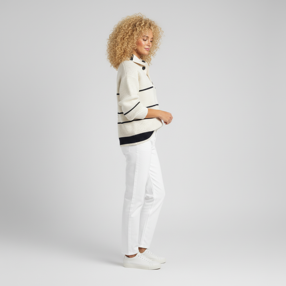 Lässiger Damen Streifenpullover aus strukturiertem Strick, ideal für Alltag & Kombinierbarkeit im Herbst.