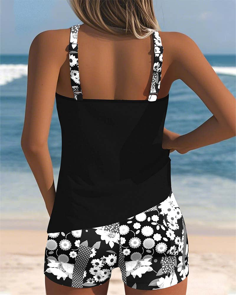 Hochwertiges Damen Tankini Set mit elegantem Druckmuster für stilvolle Strandtage & Schwimmbekleidung.