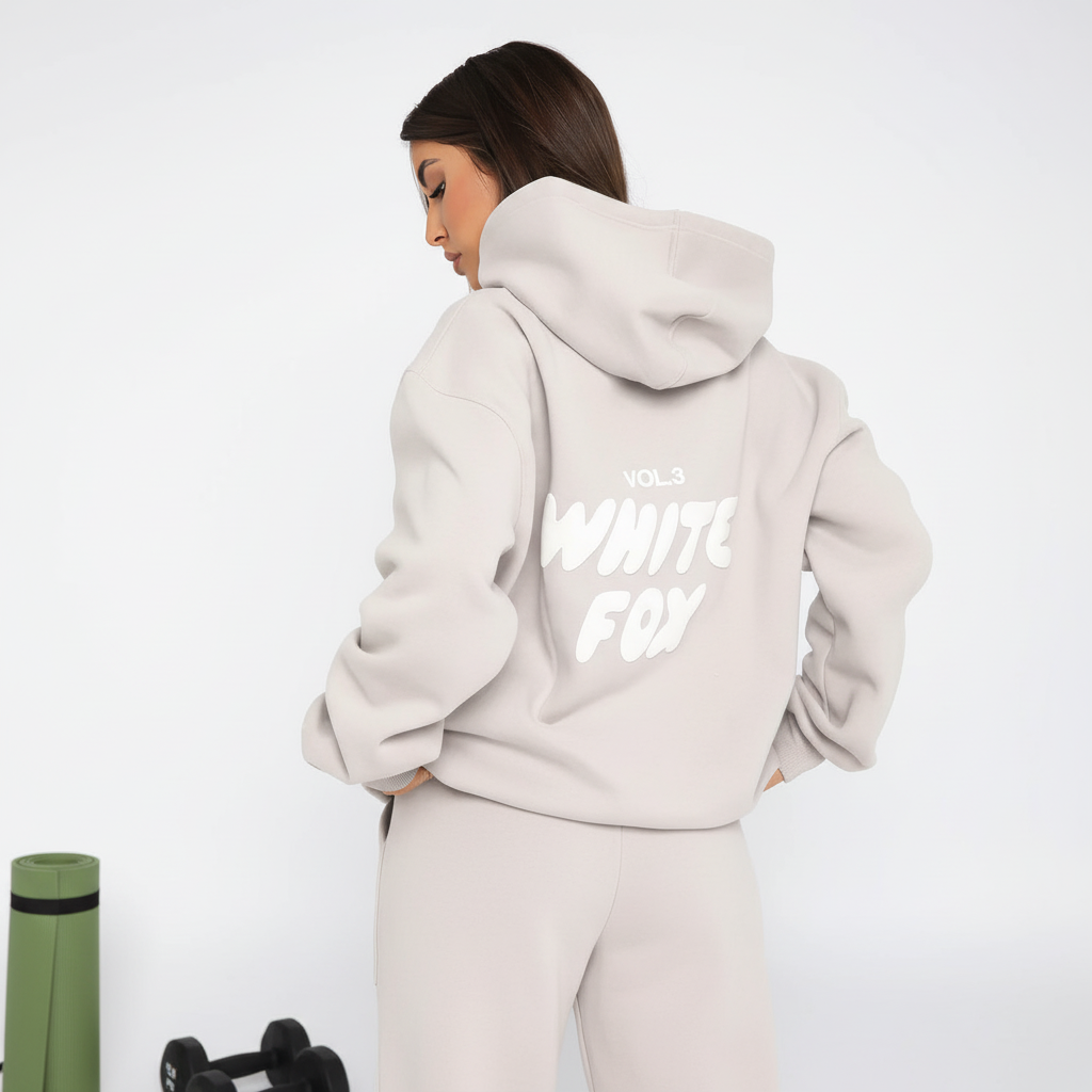 Damen Trainingsanzug MoveLuxe aus weichem Baumwollmix für höchsten Komfort bei Sport, Freizeit und Alltag.