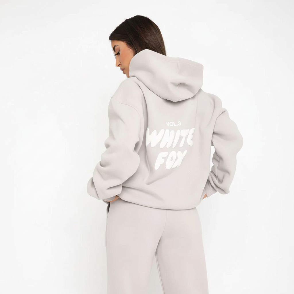 Bequemer Damen Activewear Anzug aus atmungsaktivem Baumwollmix, ideal für Workouts und den täglichen Gebrauch.