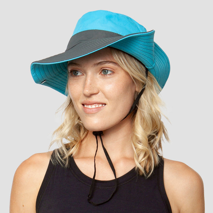 Bunter Damen Sonnenhut mit UV-Schutz, leicht & faltbar, ideal für jede Sommeraktivität.