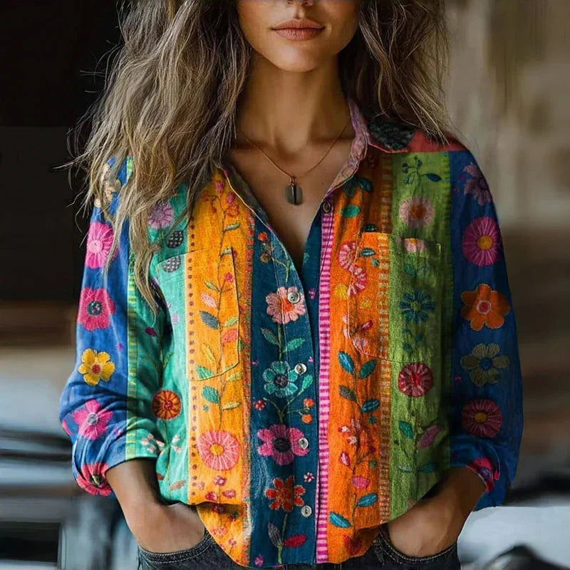 Damen Freizeit-Bluse mit auffälligem Vintage-Druck, langärmlig, bequemer Schnitt. Boho Chic Style.