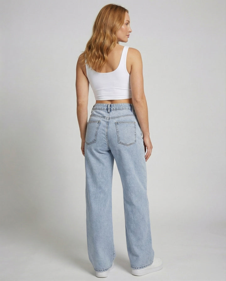 Bequeme Damen Jeans im Vintage High-Waist Schnitt mit weitem Bein, ideal für Freizeit & Alltag.