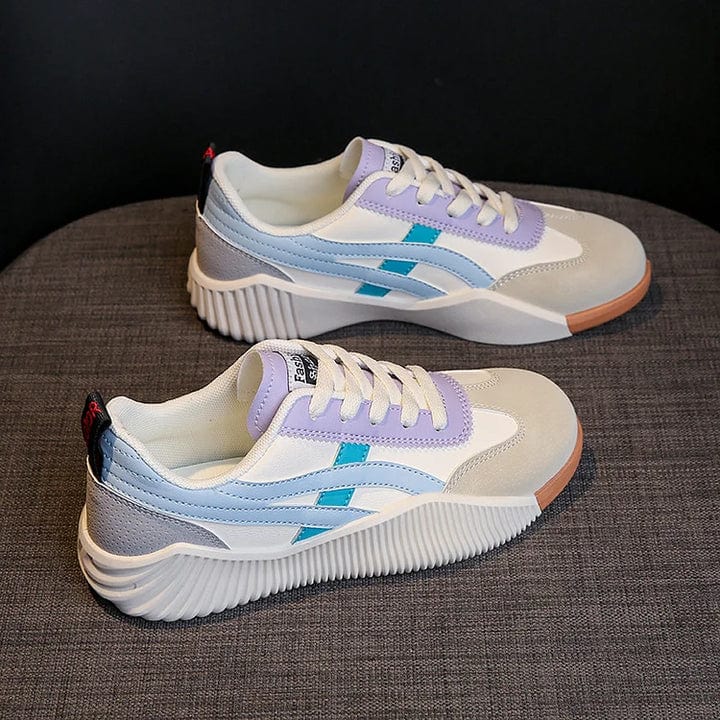Elegante Damen Vintage Sneakers in klassischem Design. Rutschfeste Alltagsschuhe für optimalen Komfort und Halt.
