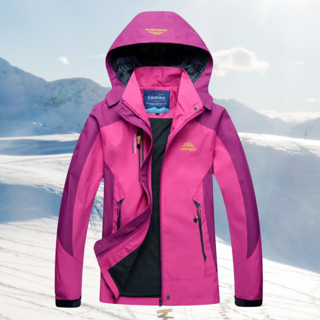 Nahaufnahme der atmungsaktiven, wasserdichten Funktionsjacke für Damen, ideal für Sport und Freizeit.