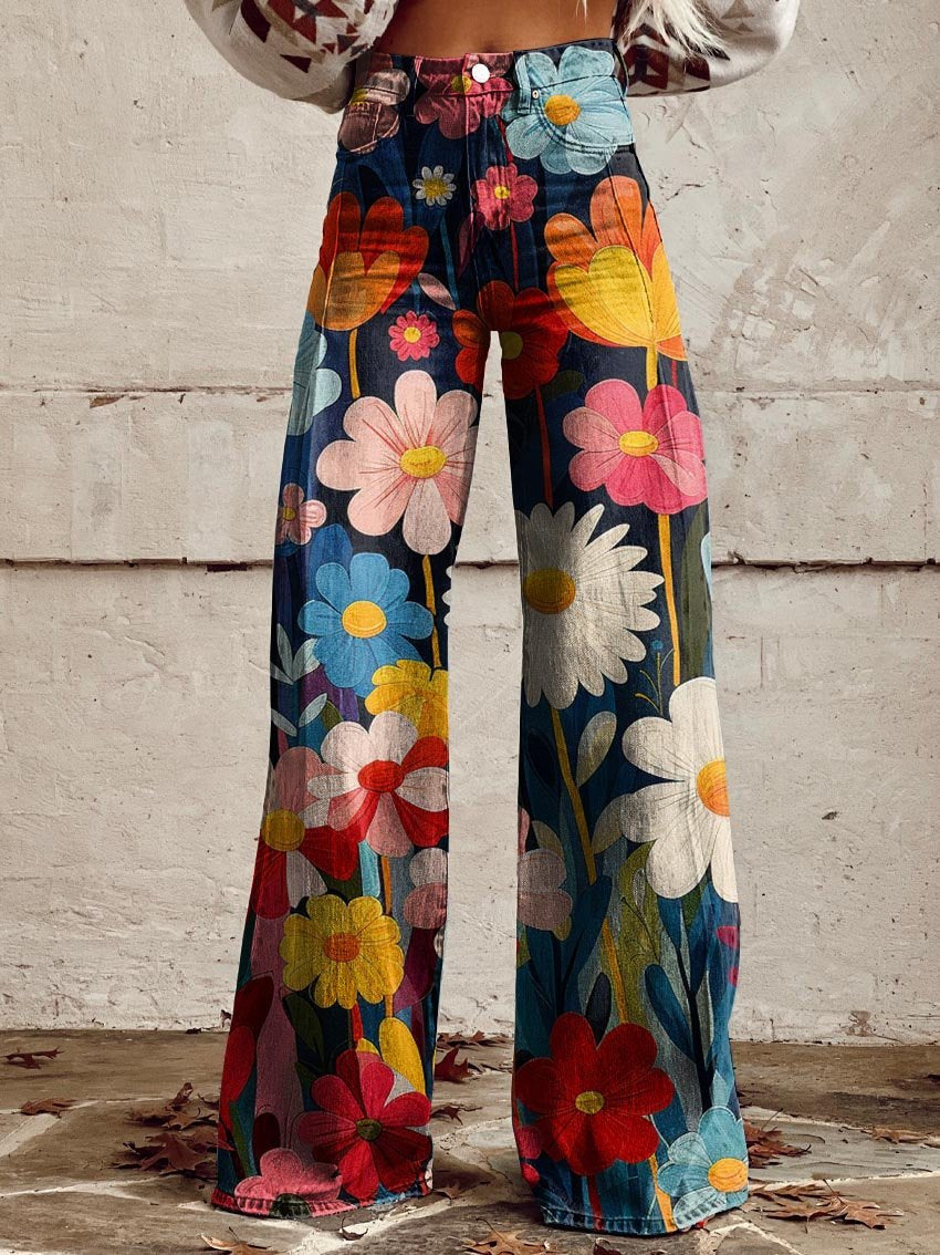 Damen weite Stoffhose mit floralem Muster für Frühling & Sommer. Bequeme, moderne Freizeithose für den Alltag.