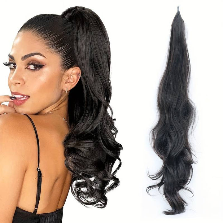 Haarverlängerung Damen: Wickel-Pferdeschwanz für zusätzliches Volumen & Länge. Ideal für schicke Frisuren.