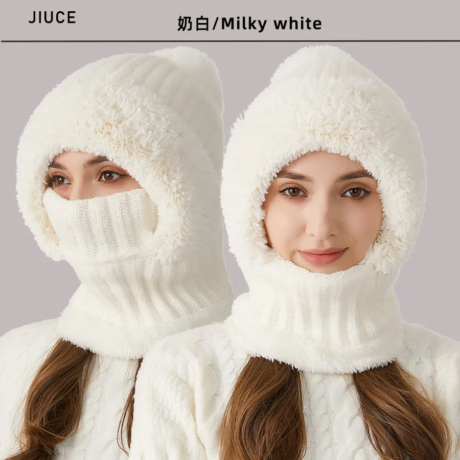 Warme Damen Fleece-Mütze Kimberly mit Schal, perfekt als Kälteschutz für Outdoor-Aktivitäten im Winter.