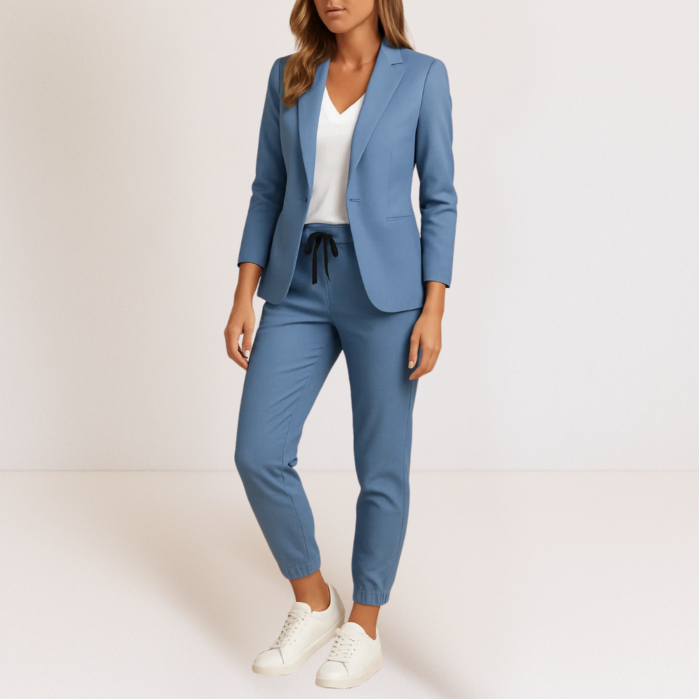 Stilvoller Damen Zweiteiler Beatrice, elegant & bequem. Perfekt für Alltagskleidung & Business Casual Outfits.