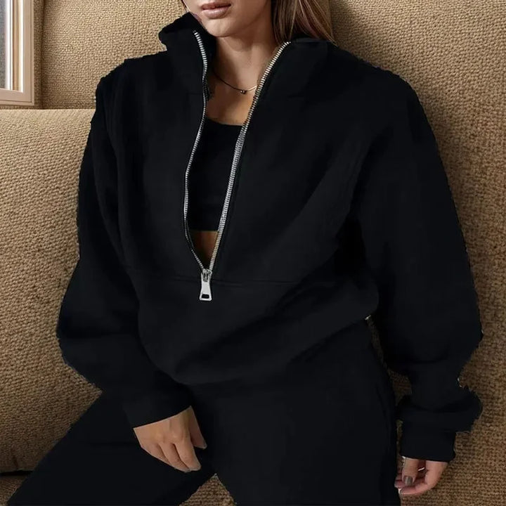 Komfortables Alexis Set für Damen: Lockerer Pulli & Hose im weiten Schnitt – ideal für Zuhause.
