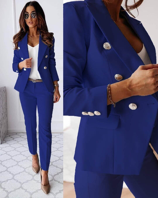 Eleganter Damen Anzug Zweiteiler für Herbst & Winter. Stilvolles Business Outfit & festliche Mode für Frauen.