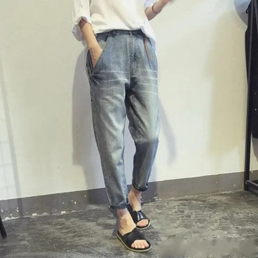 Plus Size Damen Stretchjeans, hoher Komfort durch elastisches Material, vielseitig kombinierbar für jeden Anlass.