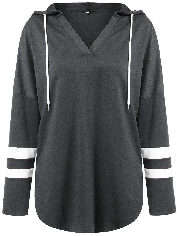 Angesagter Damen Oversize Kapuzenpullover. Der perfekte Begleiter für Herbstmode und Urban Style.