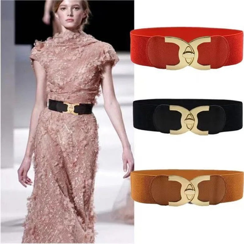 Breiter Damengürtel im Pariser Chic-Stil, elegant und bequem, perfekt für stilvolle Outfits.