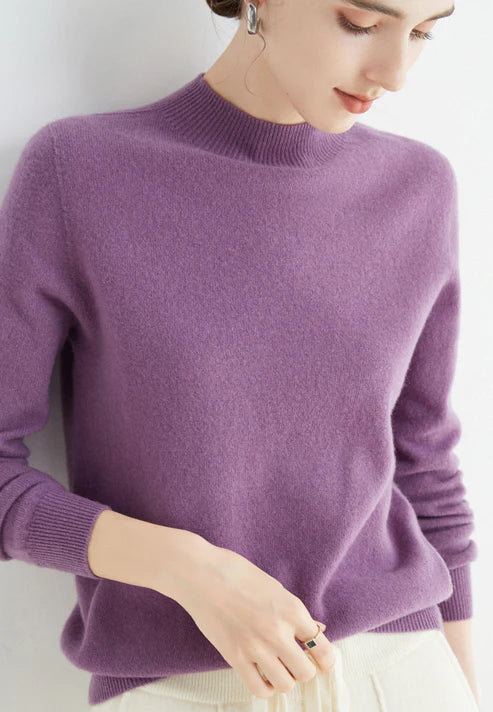 Kuscheliger Freizeitpullover für Damen, warm und stilvoll. Ideal als Oberteil für Herbst und Winter.