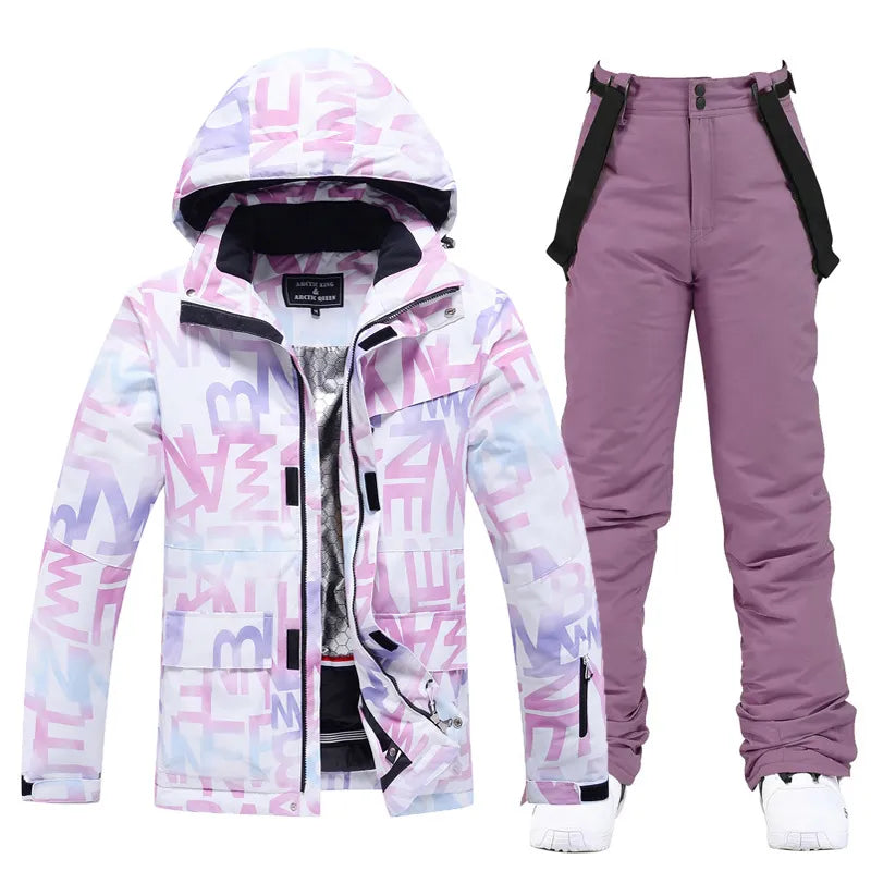 Damen Skianzug Aurora, atmungsaktiv & strapazierfähig. Ideale Sportbekleidung für kalte Wintertage.