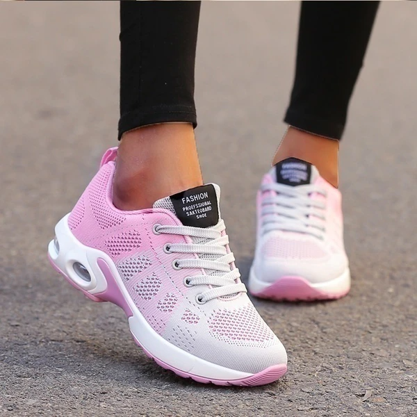 Komfortable Damen Fußschuhe, orthopädisch konzipiert. Perfekte Stütze für gesunde Füße den ganzen Tag, alle Jahreszeiten.