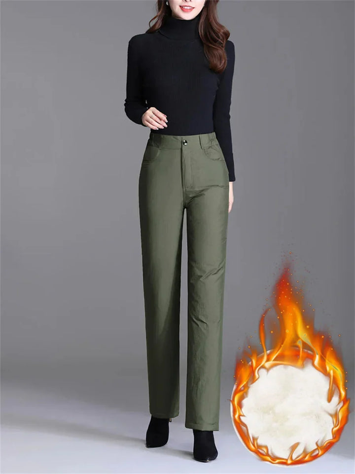 Hochwertige warme Damenhose mit geradem Schnitt in Übergröße, ideal für den Winter.
