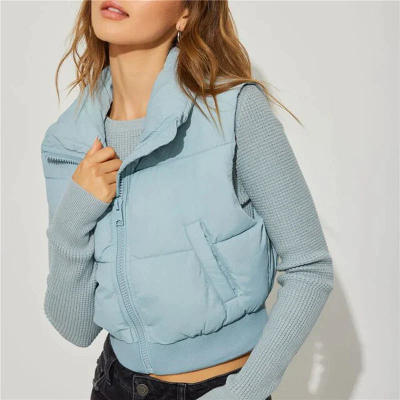 Hochwertige Damen Steppweste Nina, ideal für Schichtlooks im Herbst/Winter.