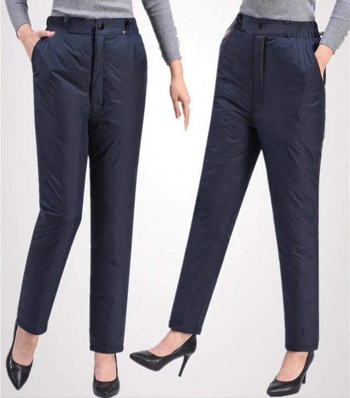 Bequeme warme Damenhose in Übergröße, gerader Schnitt für optimalen Komfort im Winter.