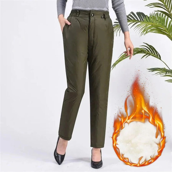 Warme Plussize Damenhose Straight Fit für den Winter, gefüttert & komfortabel.