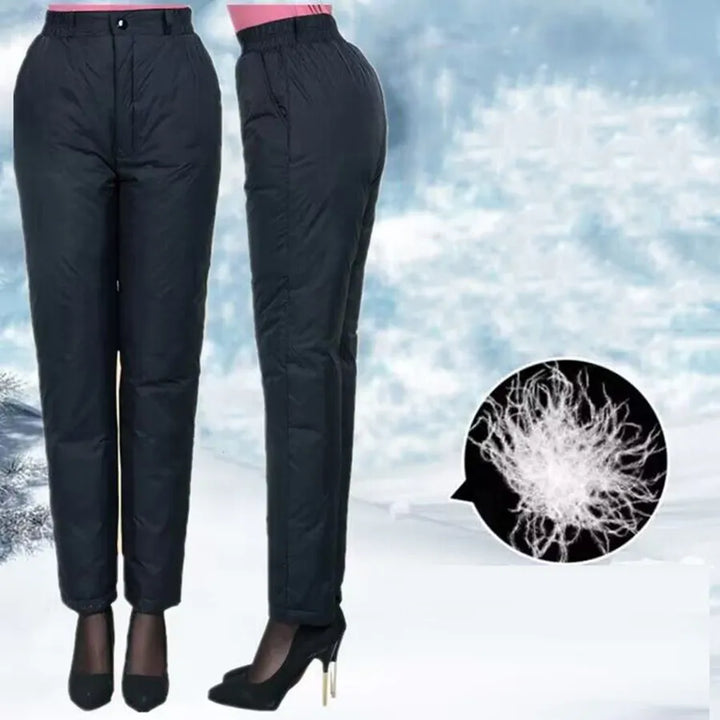 Vielseitige Damenhose Straight Fit in Übergröße, warm & bequem für Freizeit und Büro.