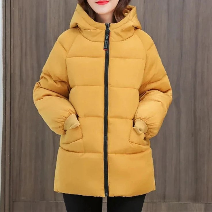 Damen Übergroßer Winterparka mit Kapuze, warm und stilvoll für die kalte Jahreszeit.