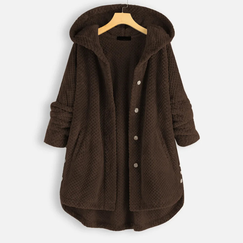 Warmer Damen Wintermantel mit Kapuze, Übergröße, schützt zuverlässig vor Kälte & Wind.