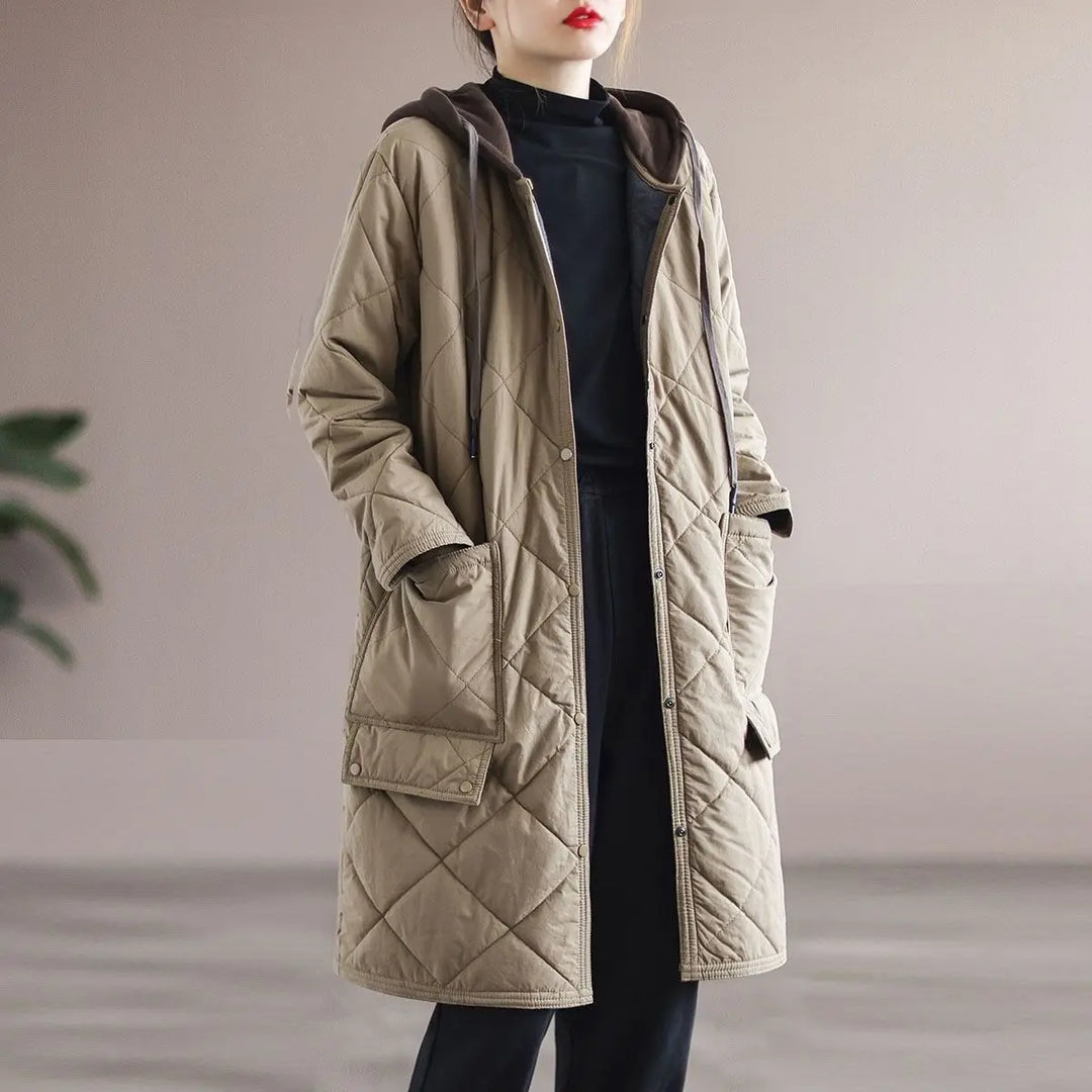 Warmer Damen Wintermantel mit Kapuze, Übergröße, perfekt für kalte Herbst- und Wintertage. Komfortable Passform.