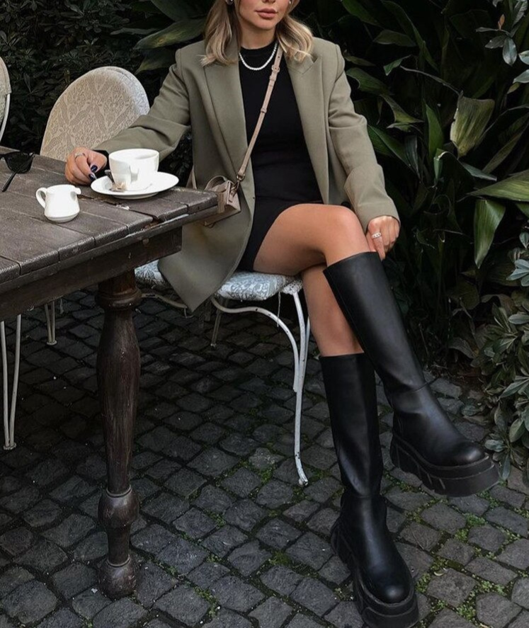 Damen Blazer: Oberbekleidung für Business & Freizeit, elegant & bequem, ganzjährig stilvoll.